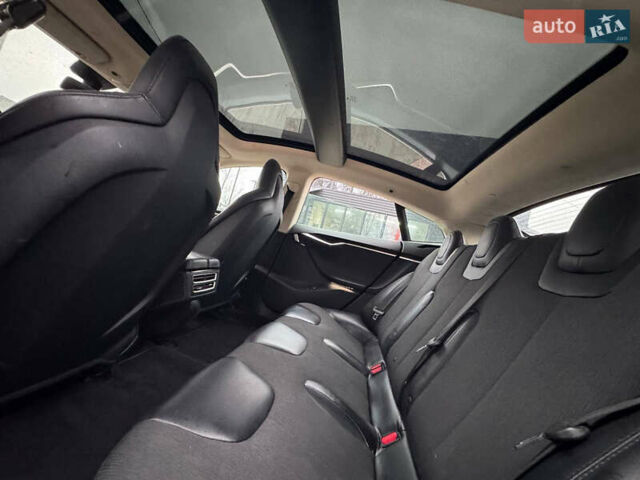 Белый Тесла Модель С, объемом двигателя 0 л и пробегом 400 тыс. км за 8700 $, фото 22 на Automoto.ua