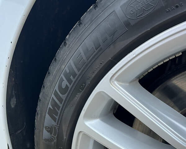 Белый Тесла Модель С, объемом двигателя 0 л и пробегом 162 тыс. км за 13990 $, фото 36 на Automoto.ua