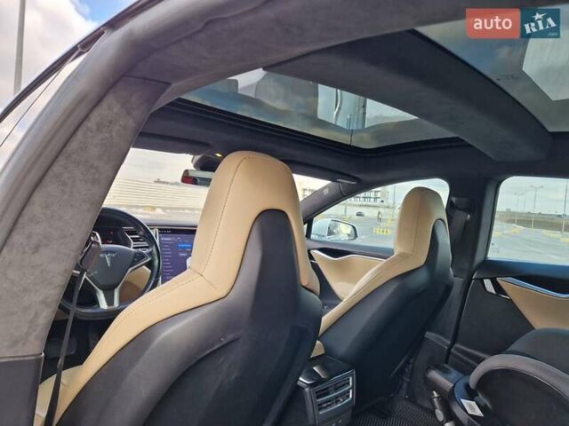 Белый Тесла Модель С, объемом двигателя 0 л и пробегом 201 тыс. км за 11500 $, фото 14 на Automoto.ua