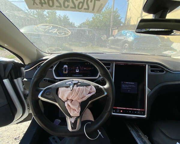 Білий Тесла Модель С, об'ємом двигуна 0 л та пробігом 163 тис. км за 8700 $, фото 27 на Automoto.ua