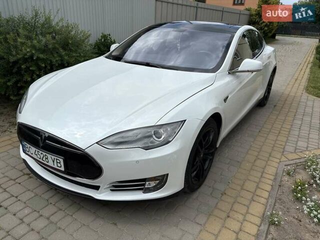 Белый Тесла Модель С, объемом двигателя 0 л и пробегом 188 тыс. км за 13800 $, фото 13 на Automoto.ua