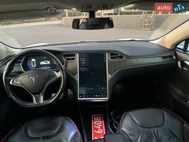 Білий Тесла Модель С, об'ємом двигуна 0 л та пробігом 170 тис. км за 13500 $, фото 12 на Automoto.ua