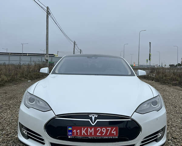 Белый Тесла Модель С, объемом двигателя 0 л и пробегом 162 тыс. км за 13990 $, фото 38 на Automoto.ua