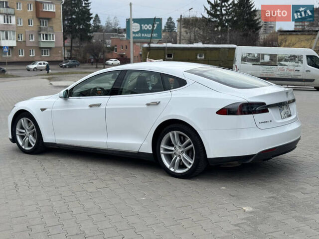 Белый Тесла Модель С, объемом двигателя 0 л и пробегом 257 тыс. км за 14550 $, фото 3 на Automoto.ua