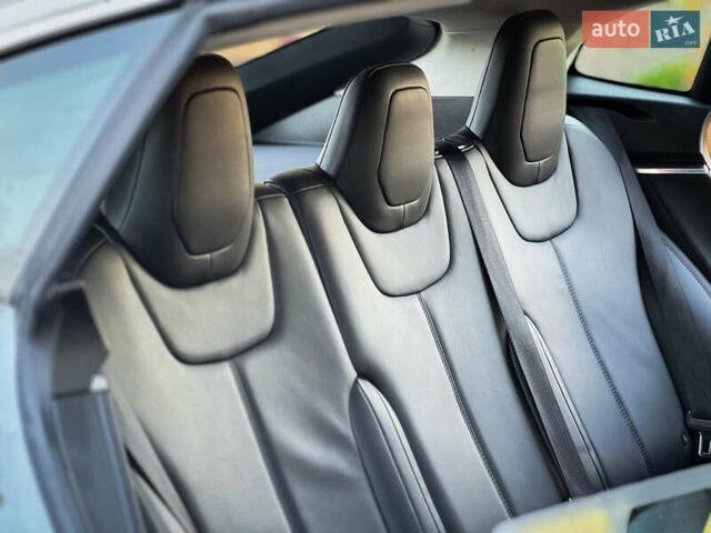 Білий Тесла Модель С, об'ємом двигуна 0 л та пробігом 189 тис. км за 12900 $, фото 36 на Automoto.ua