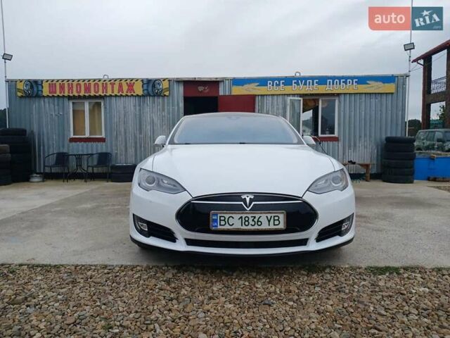 Белый Тесла Модель С, объемом двигателя 0 л и пробегом 135 тыс. км за 14500 $, фото 5 на Automoto.ua