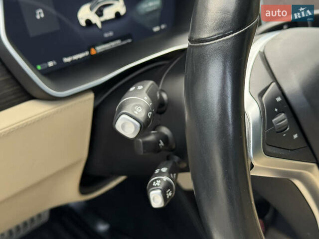 Білий Тесла Модель С, об'ємом двигуна 0 л та пробігом 111 тис. км за 16000 $, фото 16 на Automoto.ua