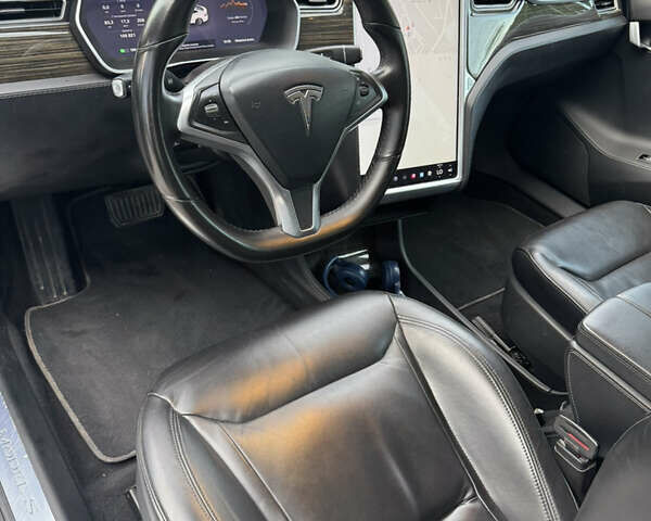 Белый Тесла Модель С, объемом двигателя 0 л и пробегом 108 тыс. км за 16500 $, фото 21 на Automoto.ua