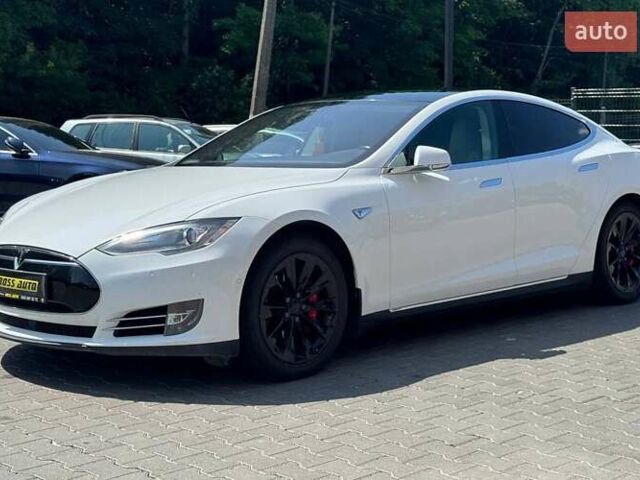 Білий Тесла Модель С, об'ємом двигуна 0 л та пробігом 148 тис. км за 16000 $, фото 2 на Automoto.ua