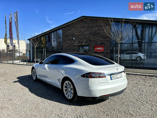 Белый Тесла Модель С, объемом двигателя 0 л и пробегом 205 тыс. км за 14950 $, фото 6 на Automoto.ua