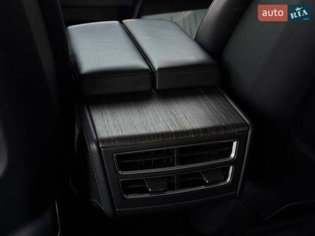 Білий Тесла Модель С, об'ємом двигуна 0 л та пробігом 470 тис. км за 13700 $, фото 45 на Automoto.ua