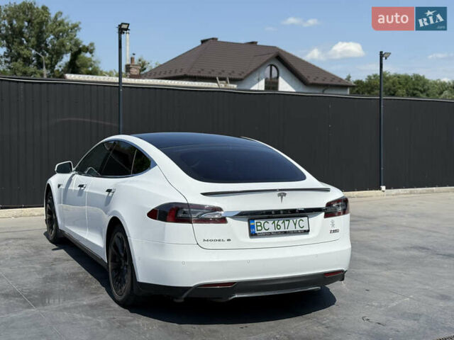 Белый Тесла Модель С, объемом двигателя 0 л и пробегом 156 тыс. км за 20000 $, фото 9 на Automoto.ua