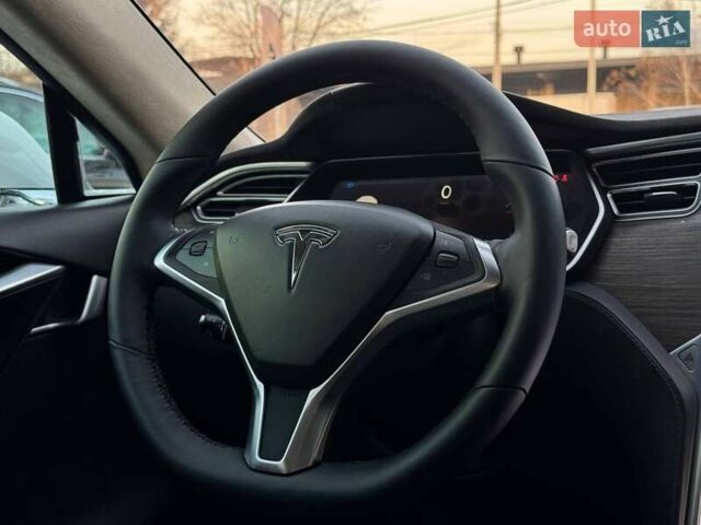 Білий Тесла Модель С, об'ємом двигуна 0 л та пробігом 470 тис. км за 13700 $, фото 46 на Automoto.ua