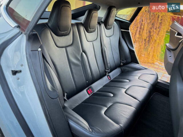 Білий Тесла Модель С, об'ємом двигуна 0 л та пробігом 189 тис. км за 12900 $, фото 34 на Automoto.ua