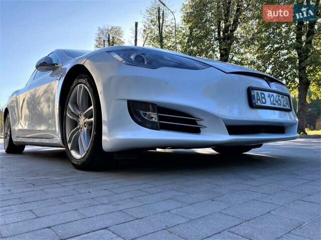 Белый Тесла Модель С, объемом двигателя 0 л и пробегом 126 тыс. км за 19700 $, фото 16 на Automoto.ua