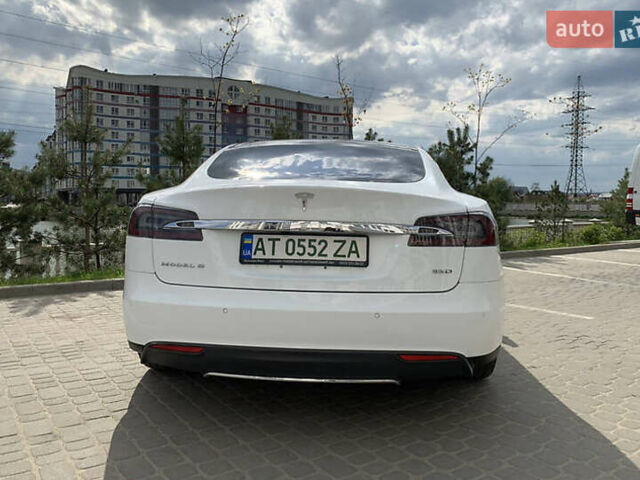 Белый Тесла Модель С, объемом двигателя 0 л и пробегом 156 тыс. км за 12999 $, фото 10 на Automoto.ua