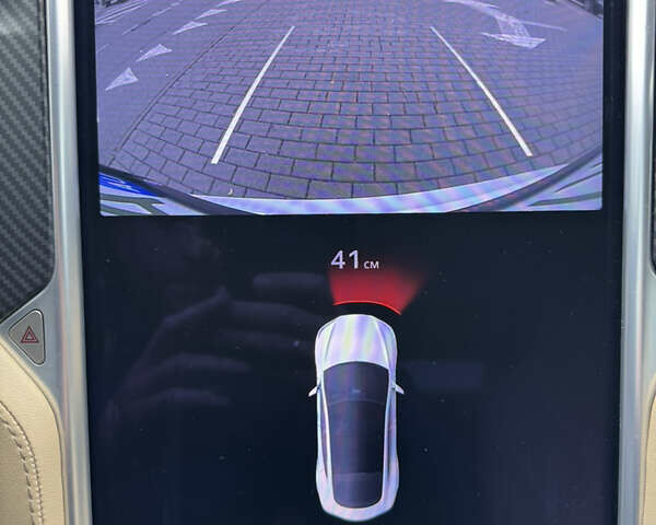 Білий Тесла Модель С, об'ємом двигуна 0 л та пробігом 172 тис. км за 14900 $, фото 21 на Automoto.ua