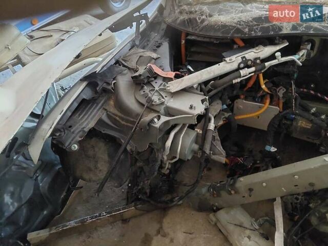 Белый Тесла Модель С, объемом двигателя 0 л и пробегом 170 тыс. км за 1900 $, фото 6 на Automoto.ua