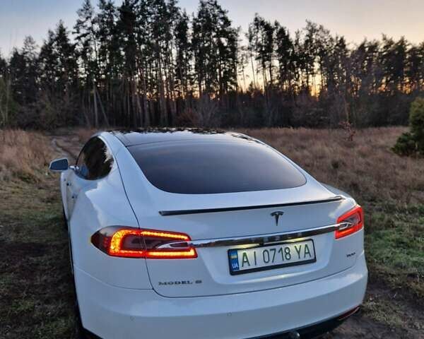 Білий Тесла Модель С, об'ємом двигуна 0 л та пробігом 130 тис. км за 17200 $, фото 11 на Automoto.ua