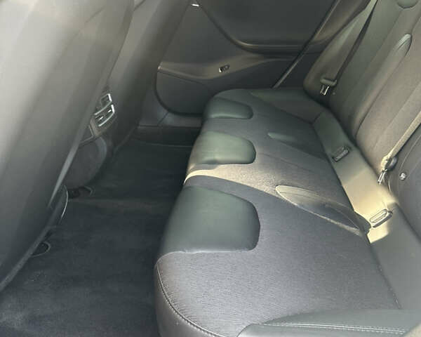 Білий Тесла Модель С, об'ємом двигуна 0 л та пробігом 250 тис. км за 13500 $, фото 24 на Automoto.ua