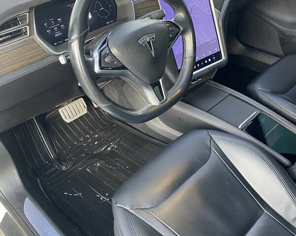 Белый Тесла Модель С, объемом двигателя 0 л и пробегом 225 тыс. км за 15500 $, фото 15 на Automoto.ua