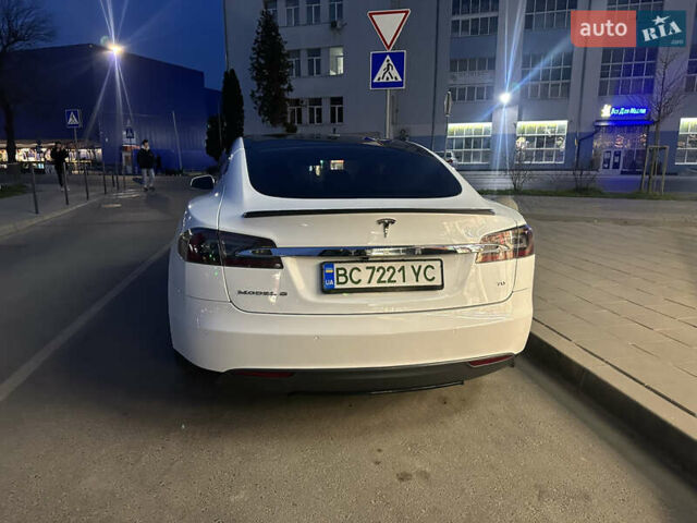 Білий Тесла Модель С, об'ємом двигуна 0 л та пробігом 250 тис. км за 13500 $, фото 9 на Automoto.ua