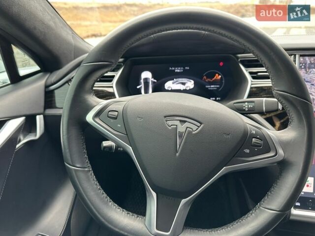 Белый Тесла Модель С, объемом двигателя 0 л и пробегом 136 тыс. км за 16000 $, фото 7 на Automoto.ua