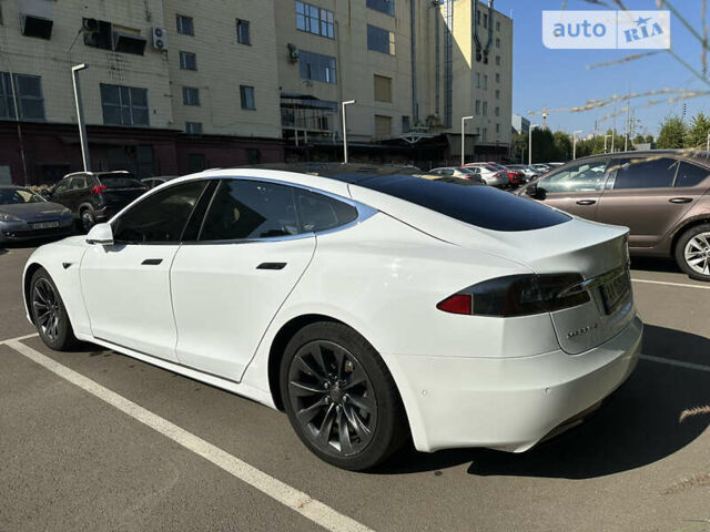 Белый Тесла Модель С, объемом двигателя 0 л и пробегом 178 тыс. км за 18800 $, фото 5 на Automoto.ua