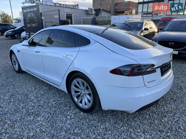 Тесла Модель С 2016 у Івано-Франківську на Automoto.ua Білий Тесла Модель С, об'ємом двигуна 0 л та пробігом 182 тис. км за 16500 $, фото 5 на Automoto.ua