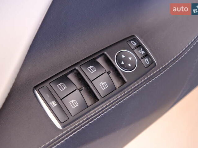 Белый Тесла Модель С, объемом двигателя 0 л и пробегом 62 тыс. км за 20900 $, фото 37 на Automoto.ua