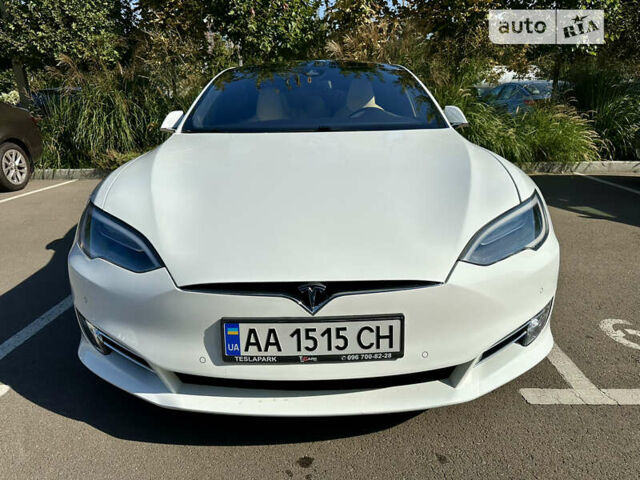 Белый Тесла Модель С, объемом двигателя 0 л и пробегом 178 тыс. км за 18800 $, фото 1 на Automoto.ua
