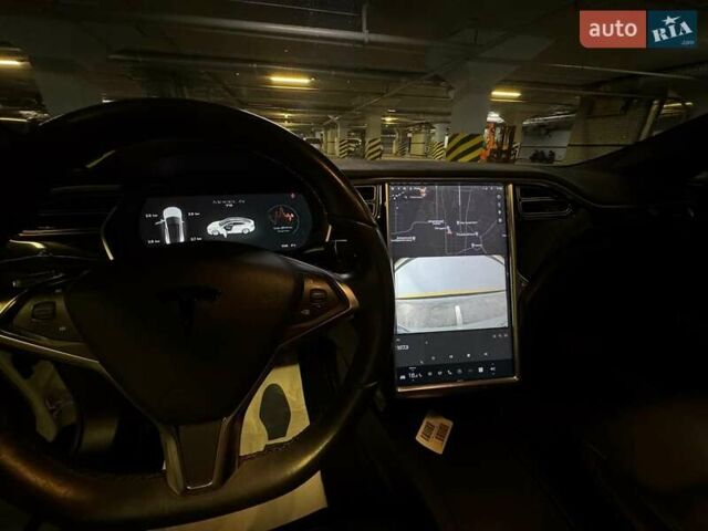 Белый Тесла Модель С, объемом двигателя 0 л и пробегом 183 тыс. км за 14999 $, фото 20 на Automoto.ua