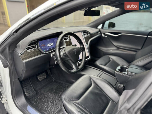 Білий Тесла Модель С, об'ємом двигуна 0 л та пробігом 134 тис. км за 16500 $, фото 11 на Automoto.ua