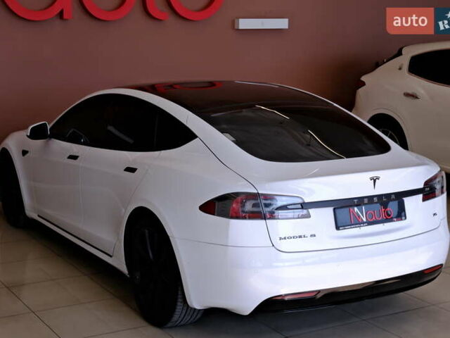 Белый Тесла Модель С, объемом двигателя 0 л и пробегом 62 тыс. км за 20900 $, фото 22 на Automoto.ua