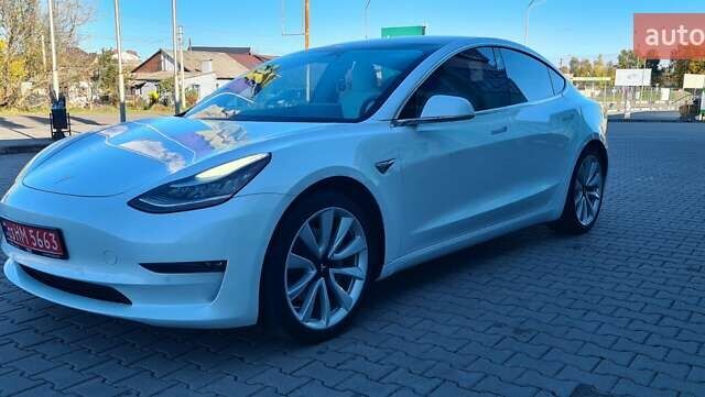 Білий Тесла Модель С, об'ємом двигуна 0 л та пробігом 118 тис. км за 14950 $, фото 1 на Automoto.ua