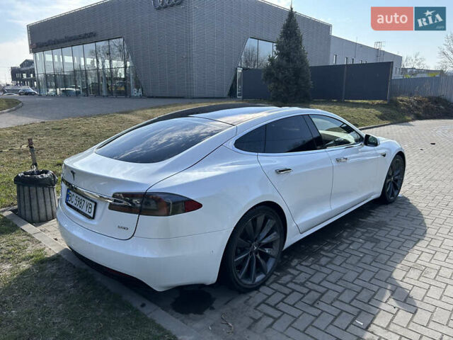Білий Тесла Модель С, об'ємом двигуна 0 л та пробігом 70 тис. км за 23500 $, фото 2 на Automoto.ua