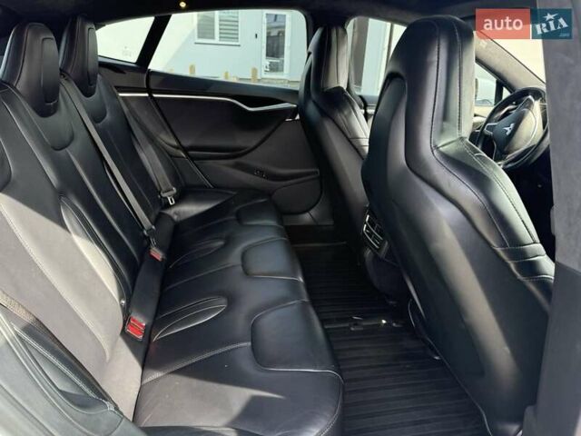 Белый Тесла Модель С, объемом двигателя 0 л и пробегом 123 тыс. км за 18300 $, фото 6 на Automoto.ua