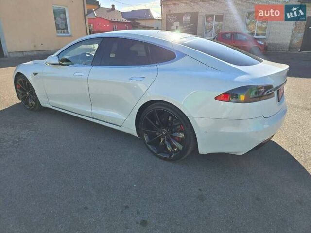 Білий Тесла Модель С, об'ємом двигуна 0 л та пробігом 165 тис. км за 17000 $, фото 3 на Automoto.ua