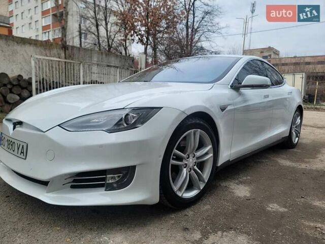 Белый Тесла Модель С, объемом двигателя 0 л и пробегом 150 тыс. км за 20500 $, фото 24 на Automoto.ua