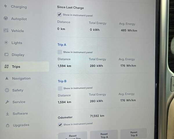 Білий Тесла Модель С, об'ємом двигуна 0 л та пробігом 72 тис. км за 21400 $, фото 9 на Automoto.ua