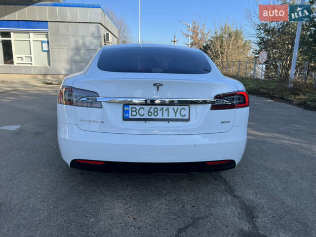 Белый Тесла Модель С, объемом двигателя 0 л и пробегом 171 тыс. км за 16600 $, фото 5 на Automoto.ua