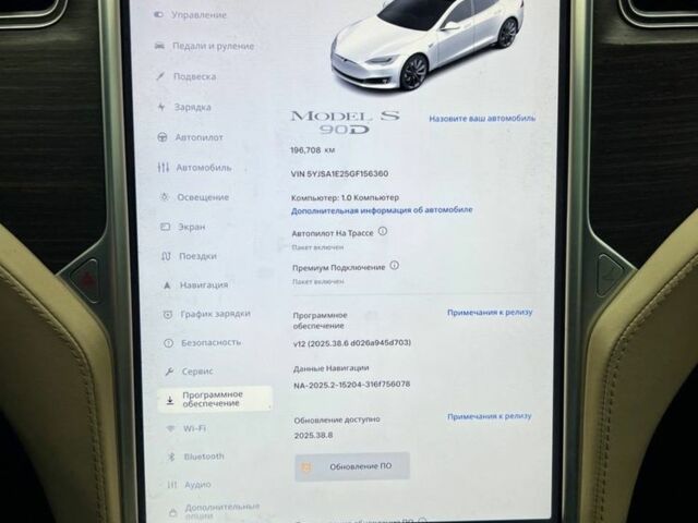 Белый Тесла Модель С, объемом двигателя 0 л и пробегом 196 тыс. км за 13000 $, фото 7 на Automoto.ua
