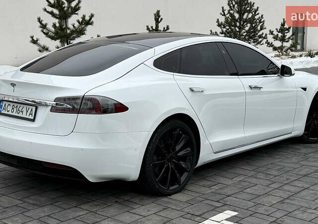 Белый Тесла Модель С, объемом двигателя 0 л и пробегом 195 тыс. км за 17200 $, фото 7 на Automoto.ua