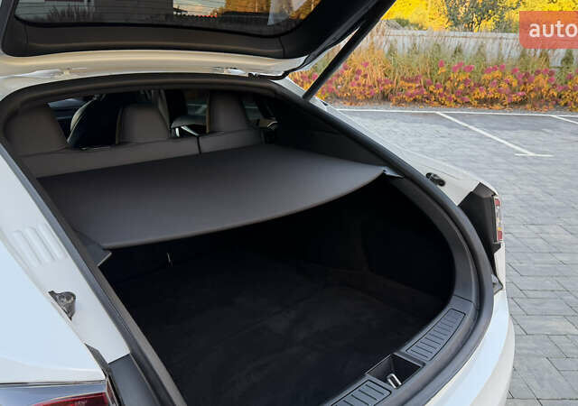 Білий Тесла Модель С, об'ємом двигуна 0 л та пробігом 192 тис. км за 17200 $, фото 41 на Automoto.ua