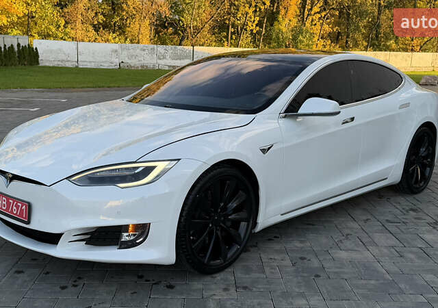 Білий Тесла Модель С, об'ємом двигуна 0 л та пробігом 192 тис. км за 17200 $, фото 29 на Automoto.ua
