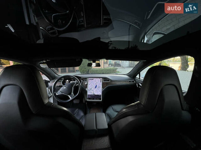 Білий Тесла Модель С, об'ємом двигуна 0 л та пробігом 130 тис. км за 21700 $, фото 18 на Automoto.ua
