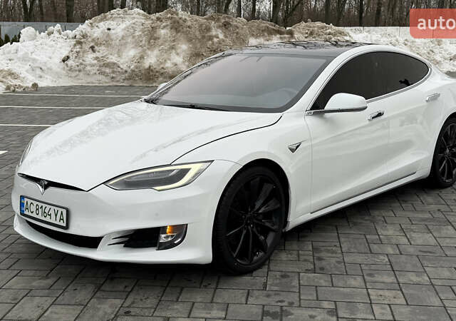 Белый Тесла Модель С, объемом двигателя 0 л и пробегом 195 тыс. км за 17200 $, фото 25 на Automoto.ua