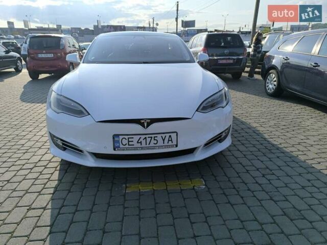 Белый Тесла Модель С, объемом двигателя 0 л и пробегом 173 тыс. км за 15799 $, фото 1 на Automoto.ua