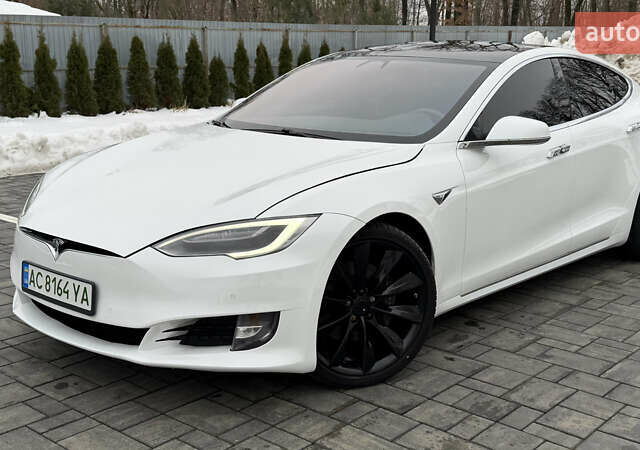 Белый Тесла Модель С, объемом двигателя 0 л и пробегом 195 тыс. км за 17200 $, фото 10 на Automoto.ua