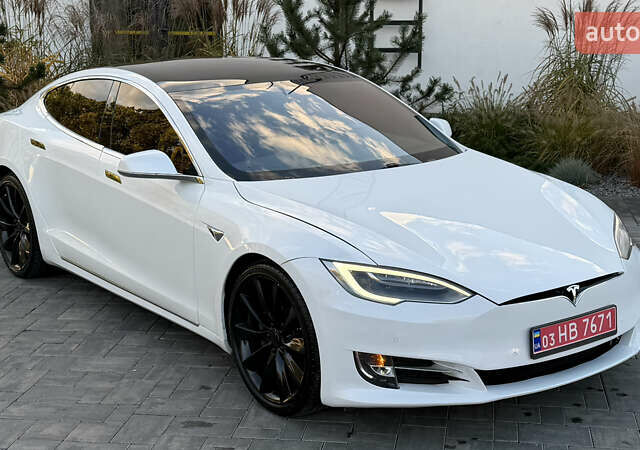 Білий Тесла Модель С, об'ємом двигуна 0 л та пробігом 192 тис. км за 17200 $, фото 21 на Automoto.ua